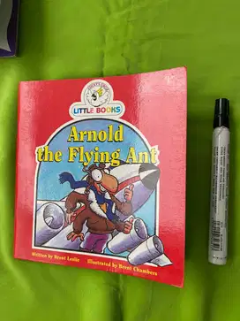 BUKU ANAK BAHASA INGGRIS – ARNOLD THE FLYING ANT – LITTLE BOOKS