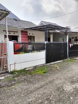 Dijual Rumah Komp Sariwangi Lokasi Strategis Siap Huni Dekat POLBAN