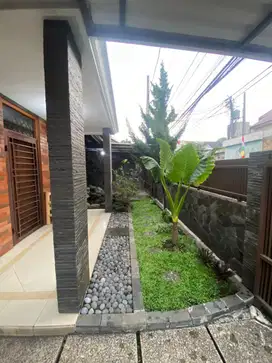 Dijual Rumah Nyaman Asri Terawat Lokasi Strategis di Pasirhuni