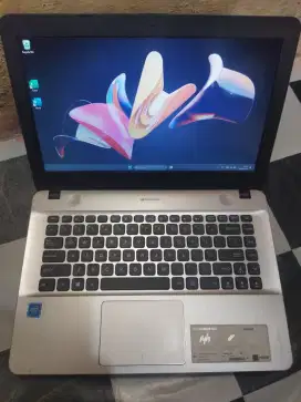 Laptop asus x441ma