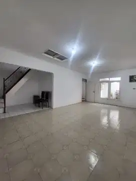 Dijual Rumah 2 Lantai Luas Tanah 225m2 Sudah, Siap Huni Bandung