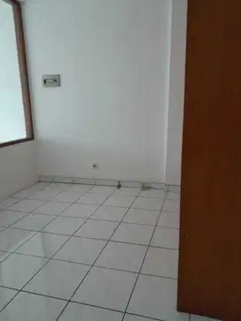 Dijual Ruko di Tanjung Selor Belakang ITC Roxy Jakarta Pusat