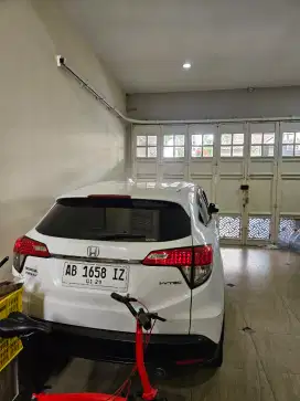 Honda HRV 2018, SE matic, tgn 1, an sendiri, Putih, km rendah, terawat