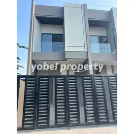 PROMO AKHIR TAHUN RUMAH BARU DUA LANTAI TENGGILIS MEJOYO SURABAYA