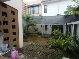 Dijual Rumah Siap Huni di Discovery Residence Bintaro