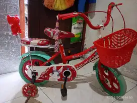 Sepeda anak atlantis 4 roda bagus