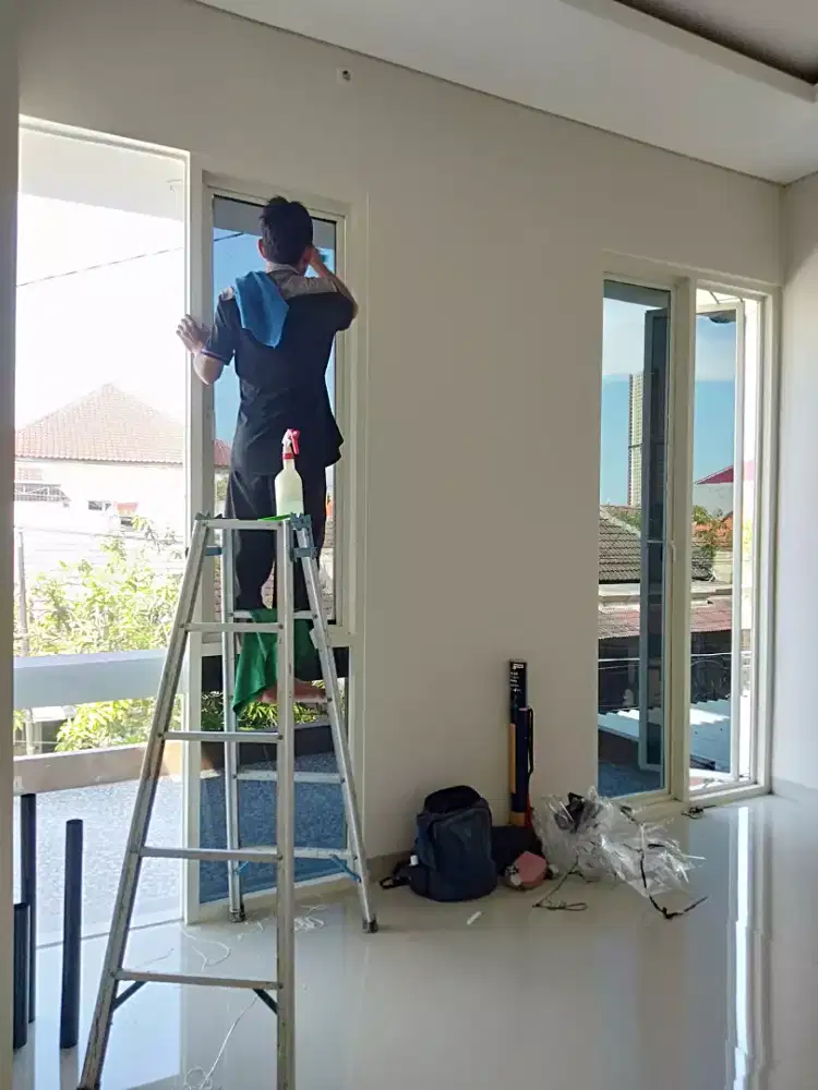 Kaca film rumah dan perkantoran