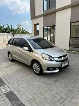 MULUS TERAWAT!!! Honda Mobilio 1.5 E AT 2014 - Silver