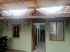 Dikontrakan Tahunan Rawa Belong (Depan Jalan Raya & Tidak Banjir)