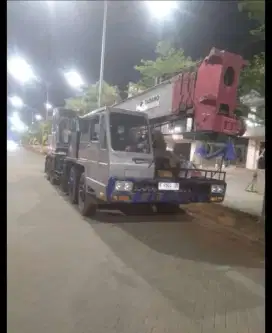 Mobil crane tadano 35 ton tahun 97