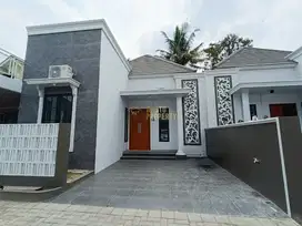 RUMAH MODERN MINIMALIS DI SLEMAN DEKAT PASAR CEBONGAN