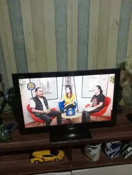 Tv led Sharp Aquos 24 inc.