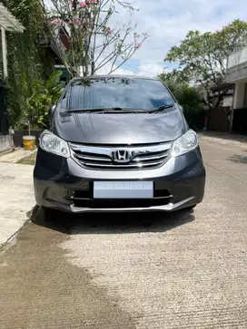 Honda Freed PSD 2012