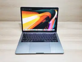 Macbook Pro 2019 Touchbar 13inch Core i5 8GB 256GB