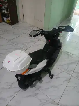 MOTOR LISTRIK ANAK (rusak)