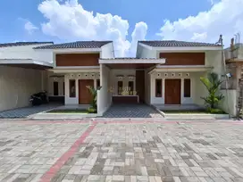 RUMAH MODERN SIAP HUNI DALAM CLUSTER DI PURWOMARTANI
