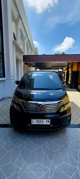 Vellfire Z Premium Sound 2010 Automatic