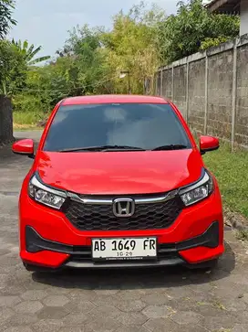 Brio  E 2024 km rendah