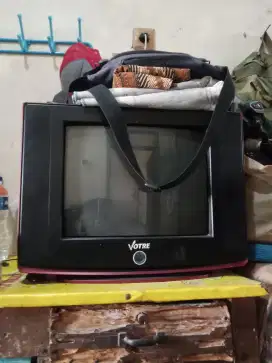 Tv votre 14 inchi