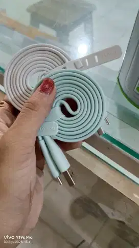 Kita jual jual cabel data ya
