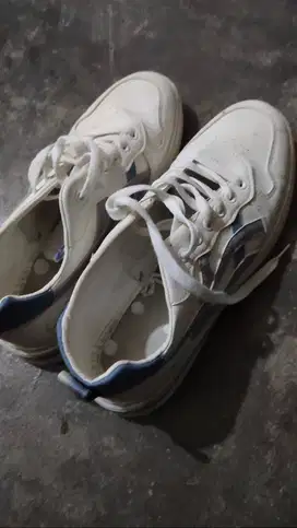 Sepatu pria/cewek