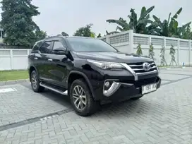 Toyota Fortuner VRZ 2.4 4x2 AT 2017