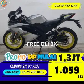YAMAHA R15 V3 2021 KREDIT MURAH ANGSURAN TERJANGKAU SEKEN BERGARANSI