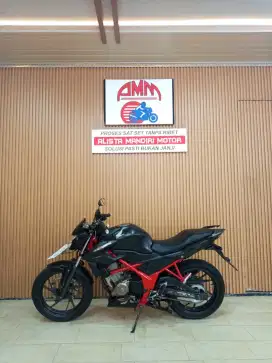 CB 150 R STRETTFIRE. 2018. CC, CASH/ KREDIT