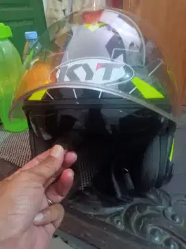 Jual helm bekas