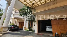 ,Rumah Mewah 3½  Lantai Dalam Komplek Di Sunter S7912