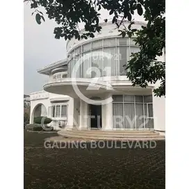 Villa Mewah Di Puncak Cisarua Jalan Raya View Gunung Furnished