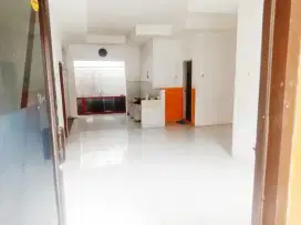 Dikontrakan rumah perenam bulan