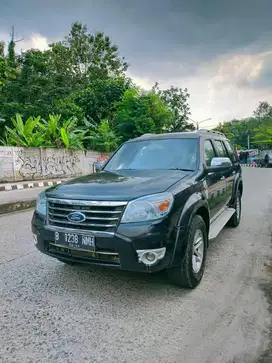 ford everest tgn 1 dr baru