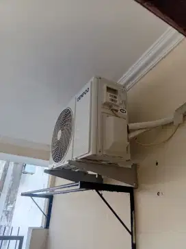 Service AC bongkar pasang AC tukang AC panggilan isi freon AC