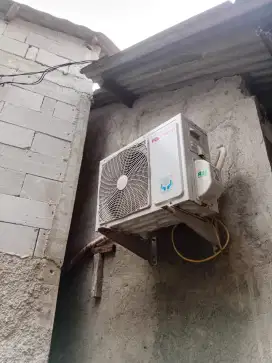 Service AC bongkar pasang AC tambah freon AC perbaikan ac