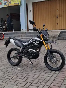 KAWASAKI NEW DTRACKER 150 SE 2021