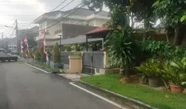 Rumah Area strategis Pondok Bambu Jaktim