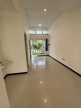 Disewakan Rumah Siap Huni di Taman Kopo Indah
