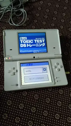Nintendo DS i kondisi normal
