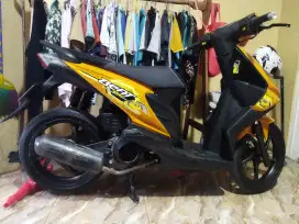 Honda beat karbu