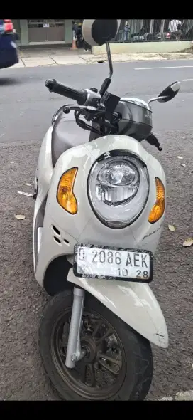 Scoopy prestige 2023