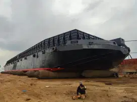 Jual Kapal Tongkang 300 Feet Tahun 2016
