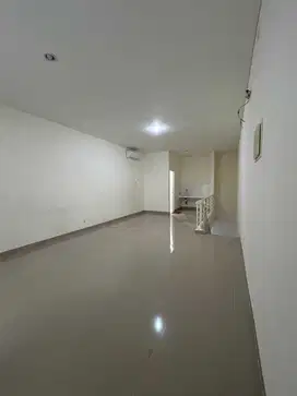 Sewa Ruko Aniva, Gading Serpong