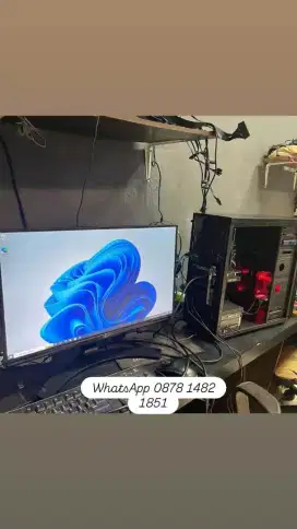 pc bekas monitor