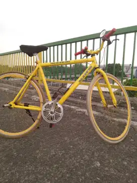 Basic Fixie United Tire700c 28