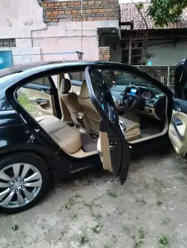 Honda Accord VTIL 2012 Warna Hitam