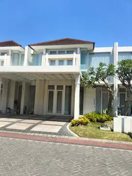 Rumah Full furnished Grand Pakuwon