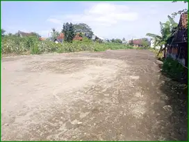 Dekat Sekolah Al Azhar, Tanah di Jl. Umbul Permai Untuk Hunian