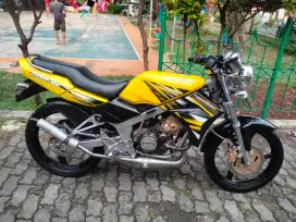 KAWASAKI NINJA R 150 upgrade SS 2012 pajak panjang/B.bekasi kota