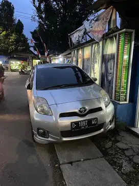 Toyota Yaris 2012 Bensin